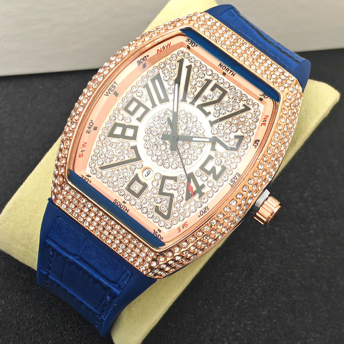 WRISTWATCH